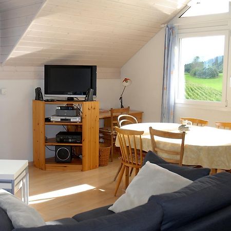 Appartment Aux Lilas Les Geneveys-sur-Coffrane Ngoại thất bức ảnh
