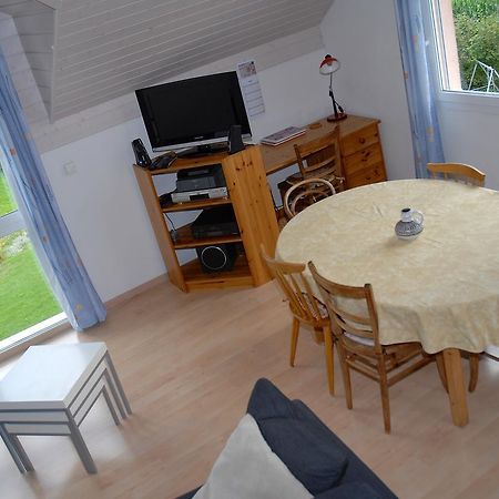 Appartment Aux Lilas Les Geneveys-sur-Coffrane Ngoại thất bức ảnh