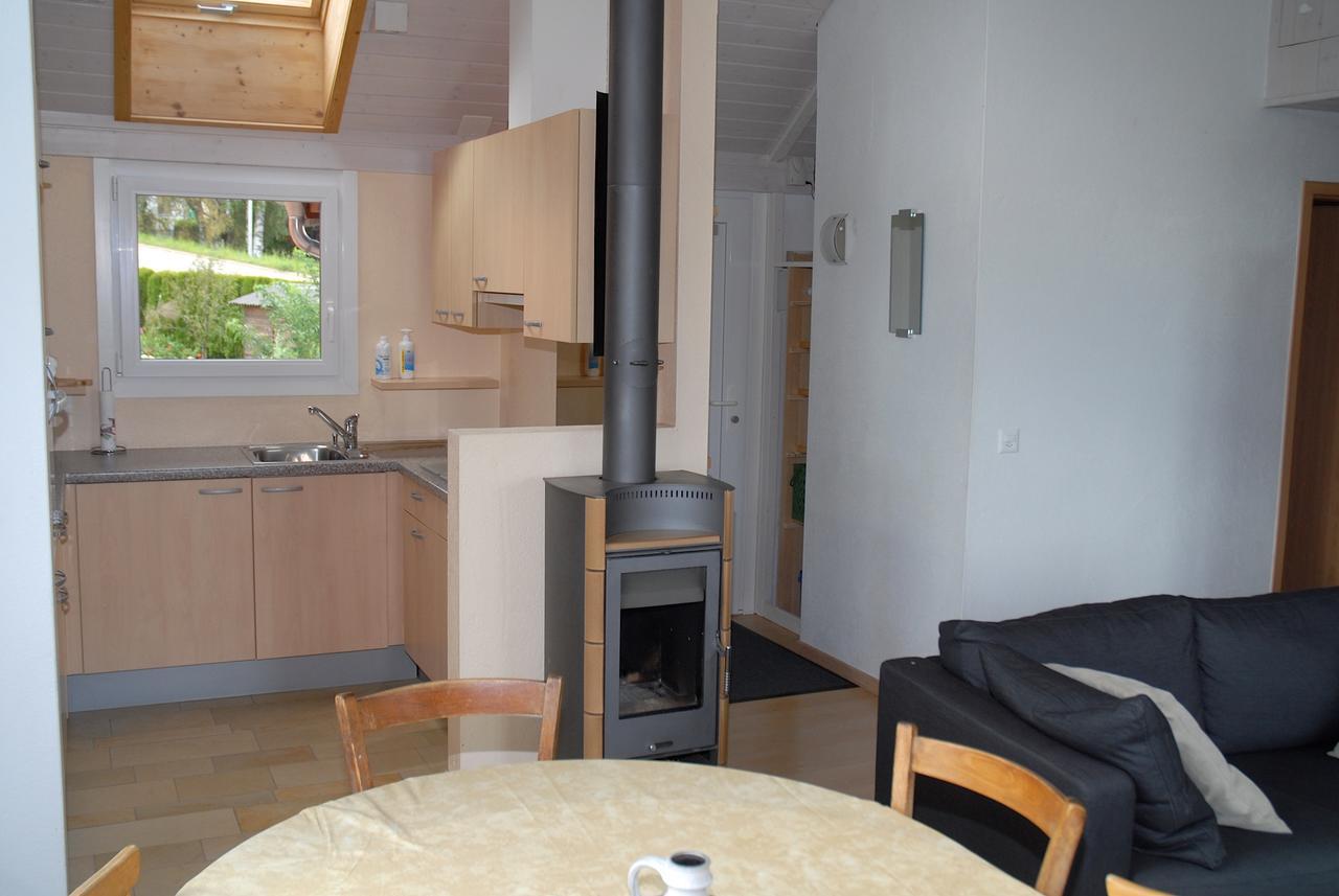 Appartment Aux Lilas Les Geneveys-sur-Coffrane Ngoại thất bức ảnh