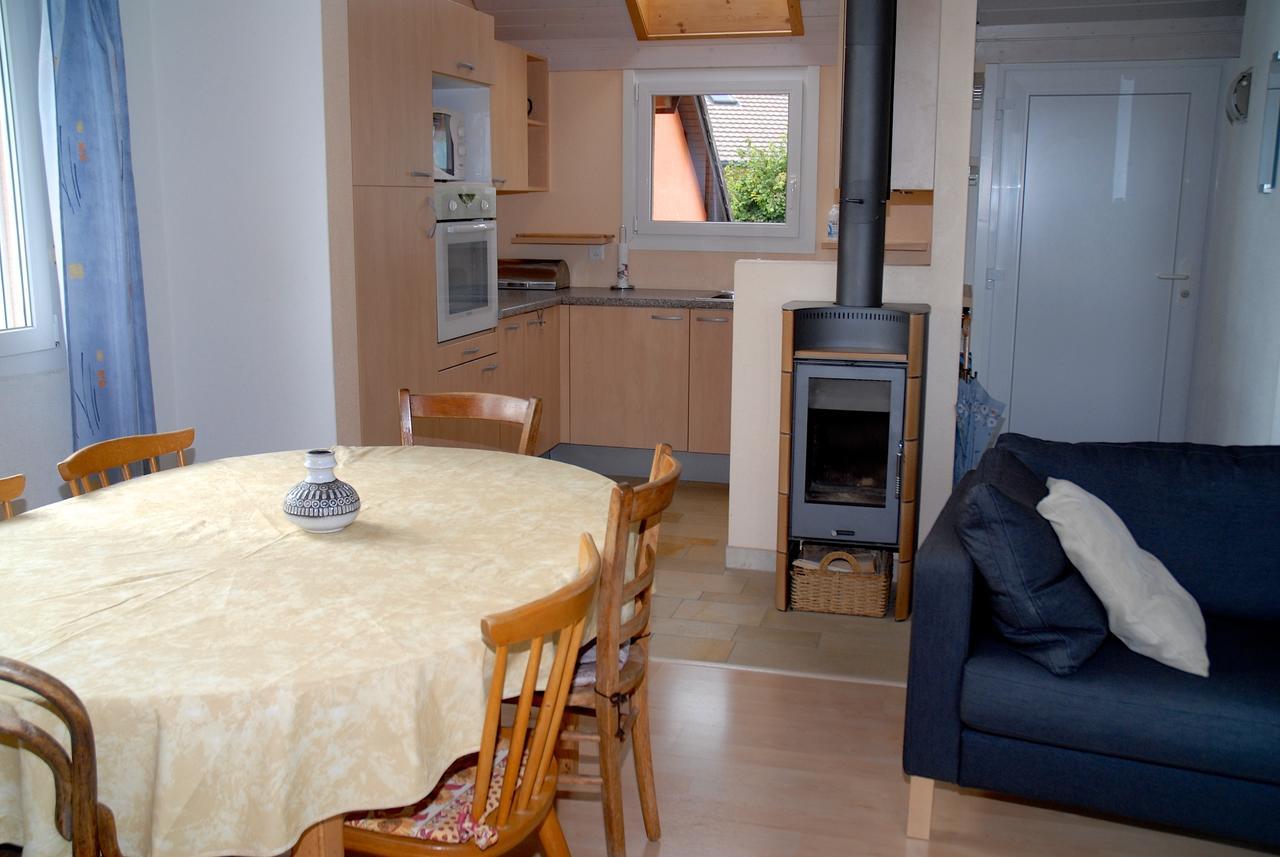 Appartment Aux Lilas Les Geneveys-sur-Coffrane Ngoại thất bức ảnh